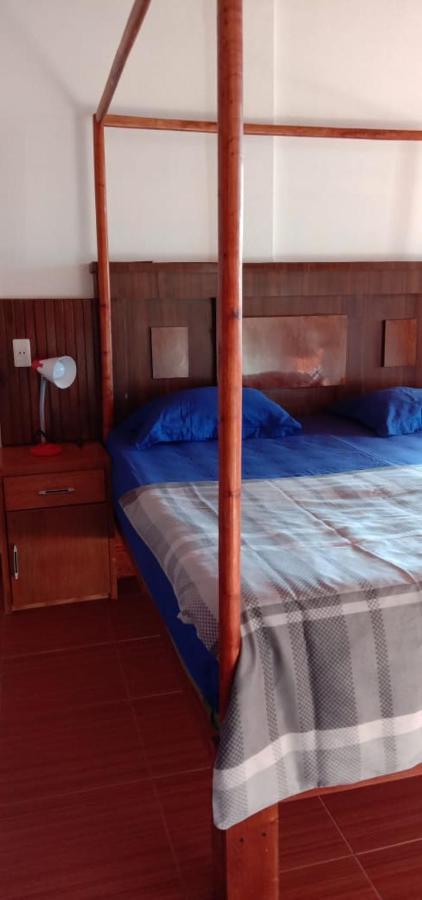 Toba Sunset Bed & Breakfast Tuk Tuk Exterior photo